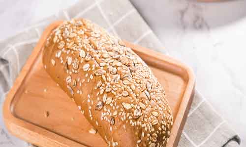 面包怎么保存才不会硬 面包机烤好的面包怎么保存